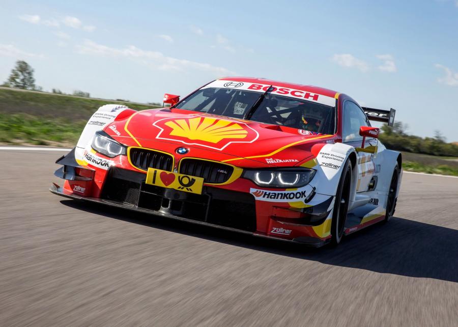  BMW M4 DTM Shell Race Car 2015 года  (фото 1 из 2)